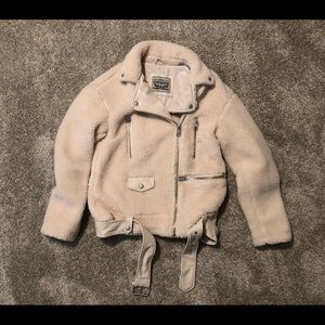 Levi’s Sherpa jacket